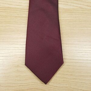 NICK GRAHAM Mens Neck Tie Burgundy Micro Dot Check Pointed Classic